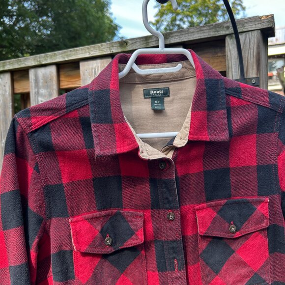 A Canadiana Classic Roots Flannel - Picture 4 of 5